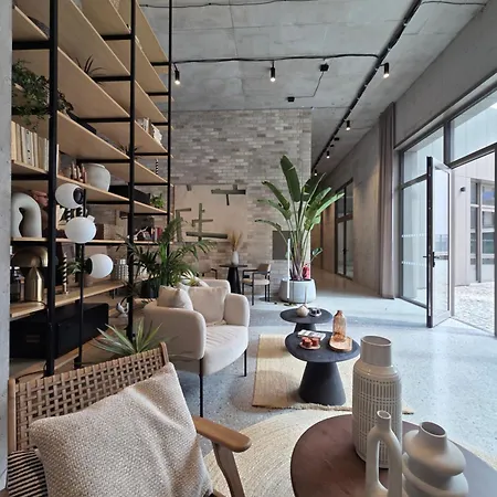 Haas Art With Parking, Bakery, Free Fitness Appartamento *
