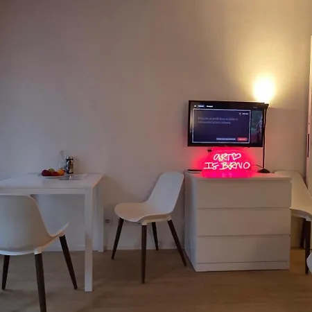 Apartament Haas Art With Parking, Bakery, Free Fitness Brno